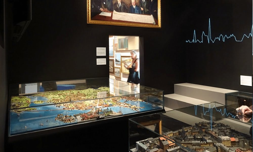Exhibition at Stockholm City Museum, Norrmalm and Klara models.