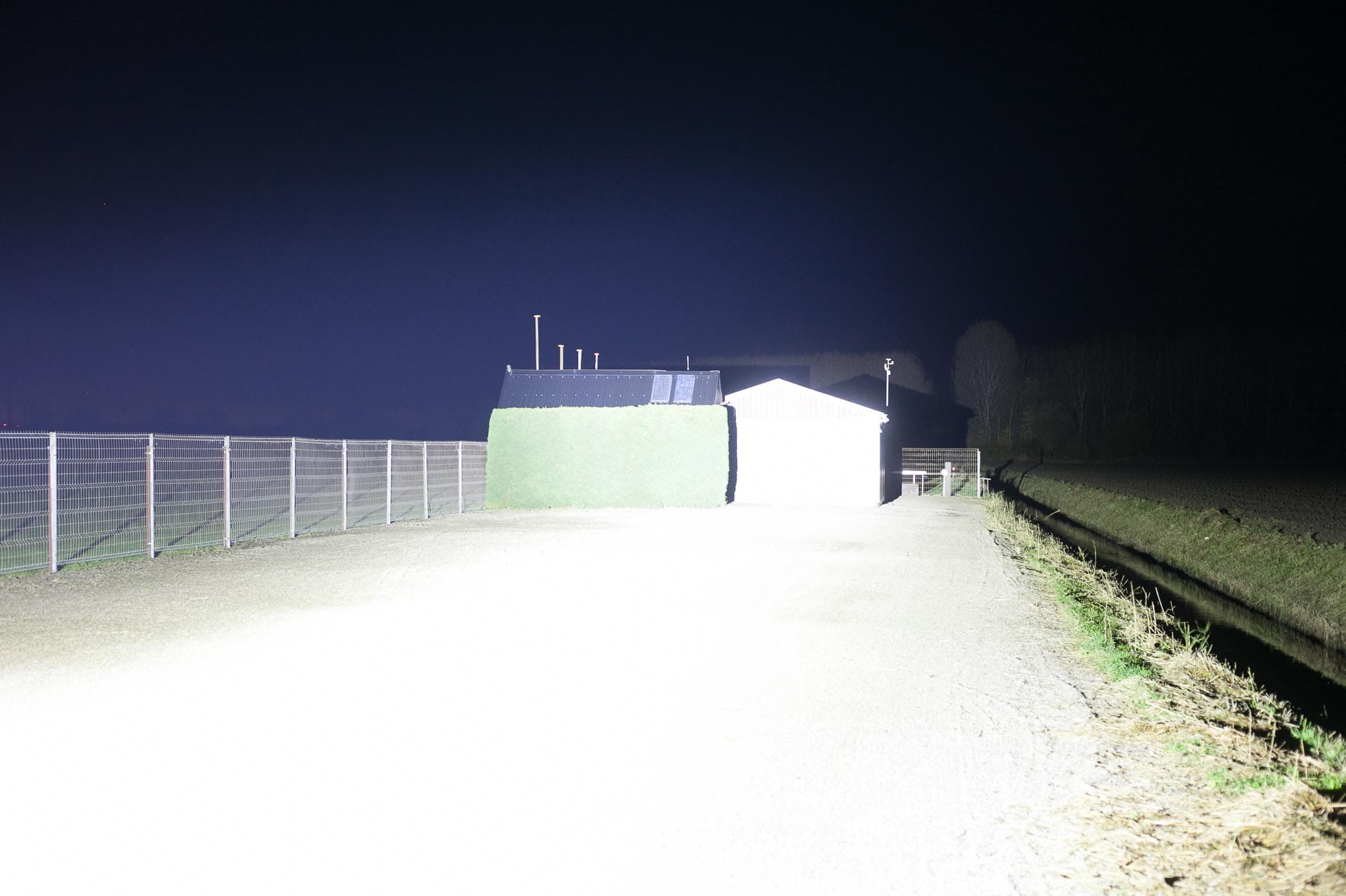 Imalent SR16 beam